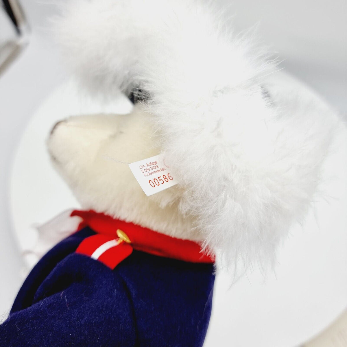 Steiff 670169 Deutschland Teddybär Funkenmariechen limitiert auf 2000 Exemplar