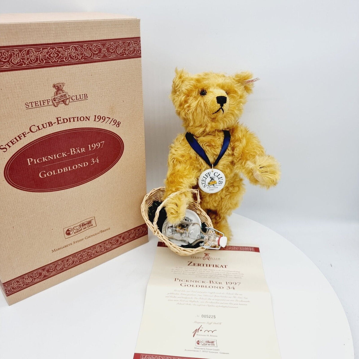 Steiff 420108 Picknick Bär Club Edition 1997/98  34cm limitiert OVP Zertifikat