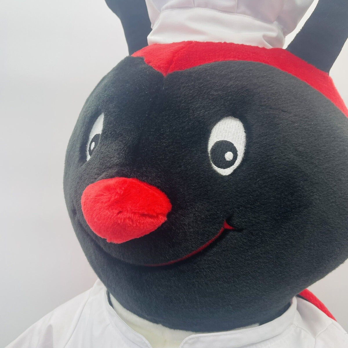 Steiff Studio Marienkäfer Koch Gerd Käfer 999987 80cm
