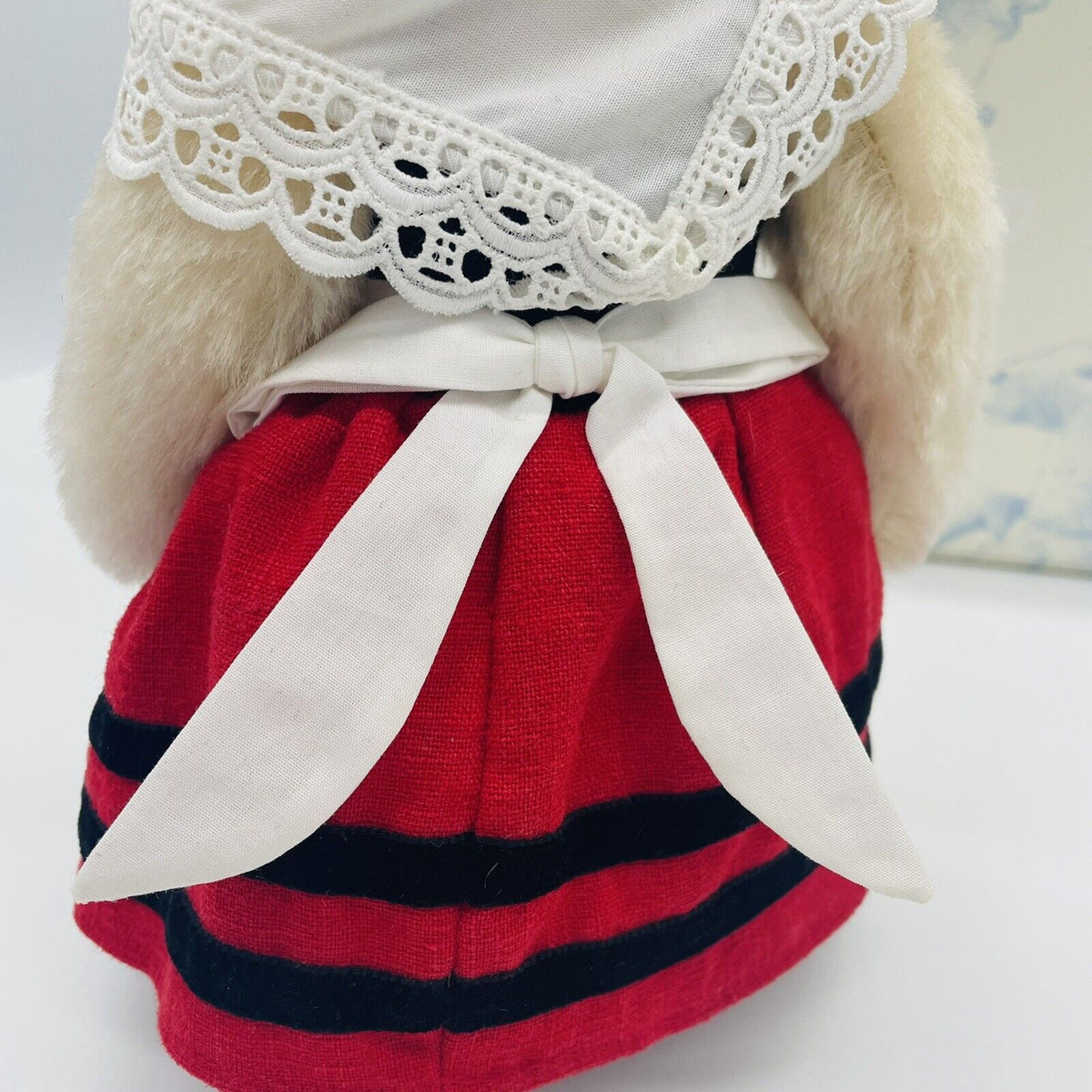 Steiff Teddybär Trachtenmädchen Liesel 657184 limitiert 1500 aus 2010 23cm