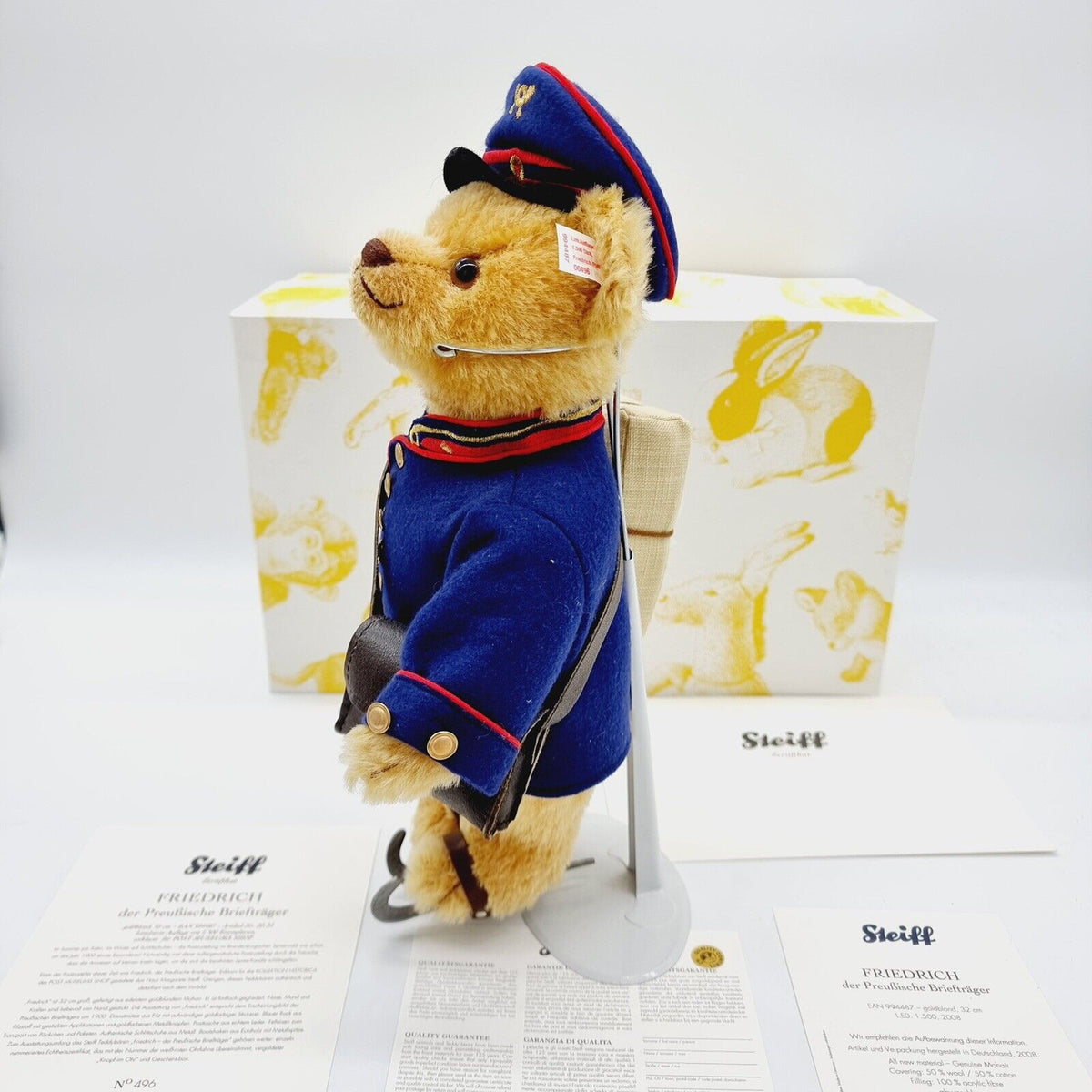 Steiff 994487 Postbär Friedrich der Preußische Briefträger Bär