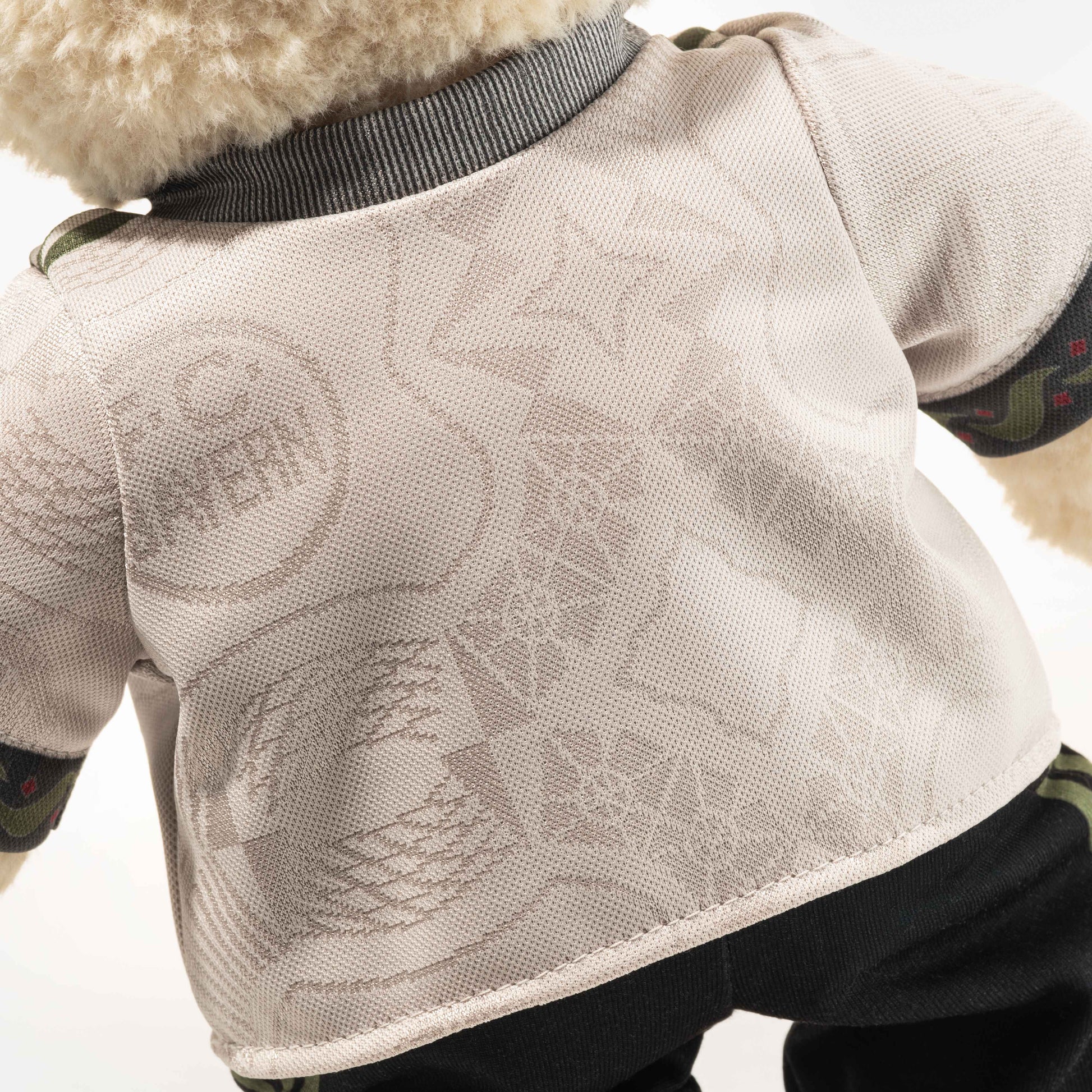 Steiff 672156 FC Bayern x Steiff Teddybär Wiesn™ 30 cm 
