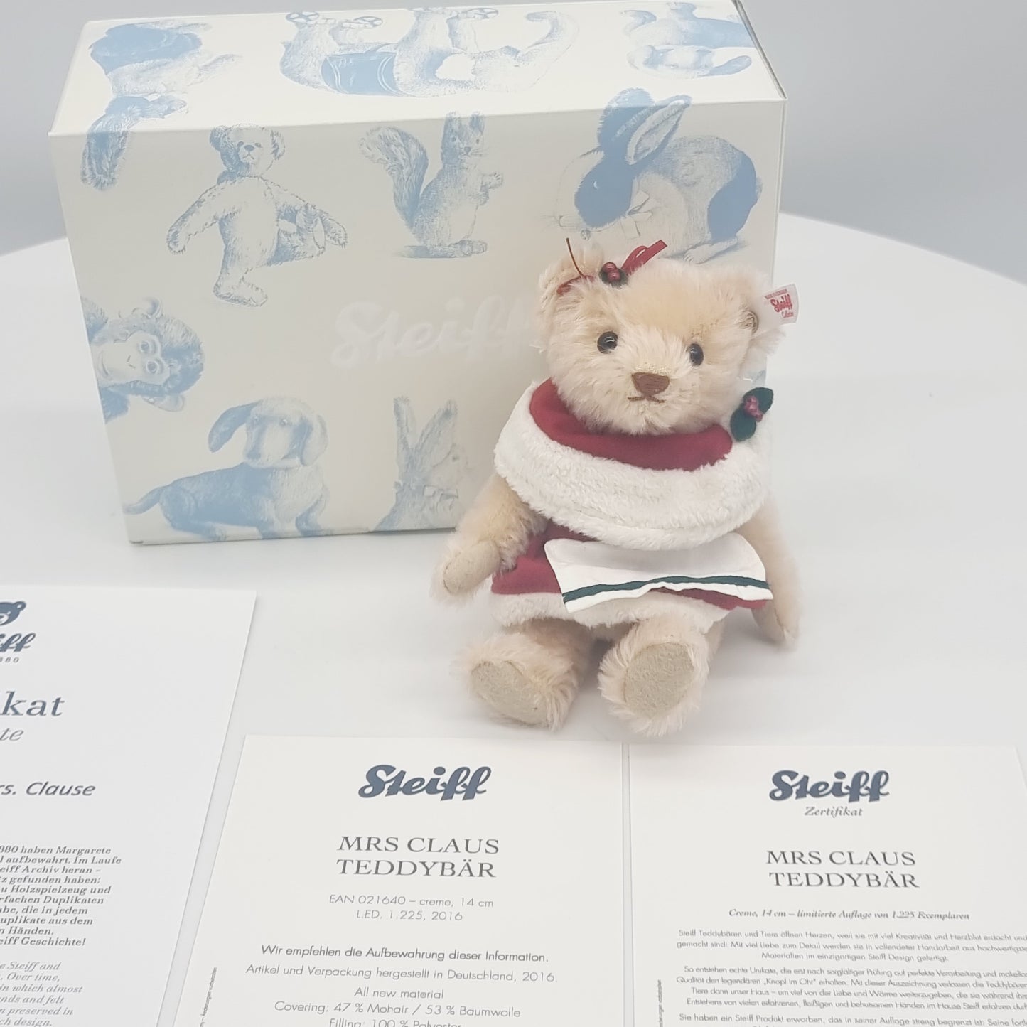 Nr. 12! Steiff 021640 Mrs. Claus Teddybär 14 cm Jahr 2016 aus dem Steiff Archiv