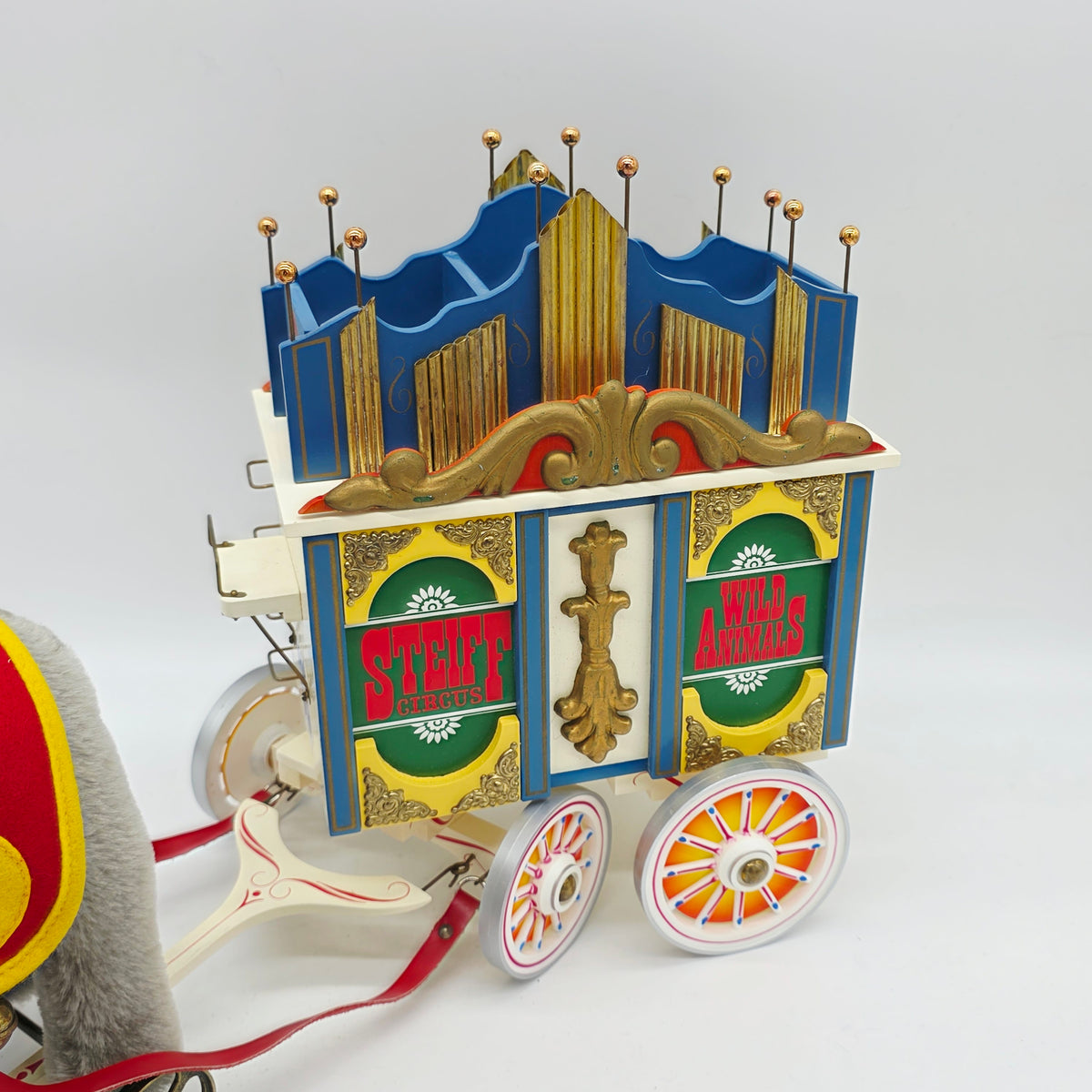 Steiff 0135/22 Elefant auf Rädern mit Zirkuswagen