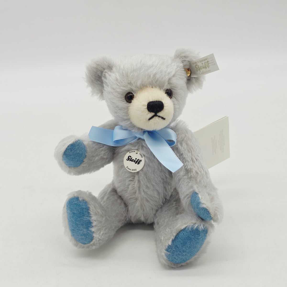 Steiff 421709 Teddybär Club Event 2022 eisblau 22 cm