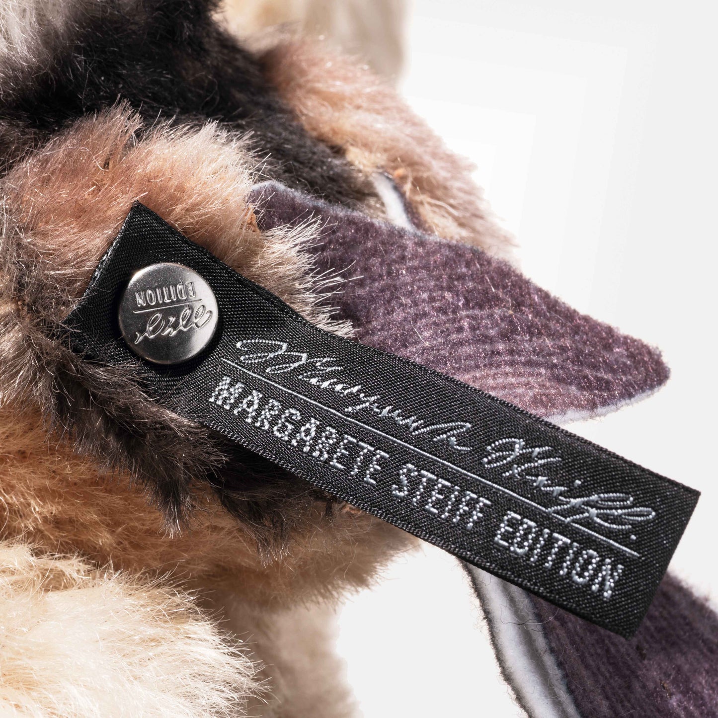 Steiff 421884 Margarete Steiff Edition 2026 Battista Teddybär