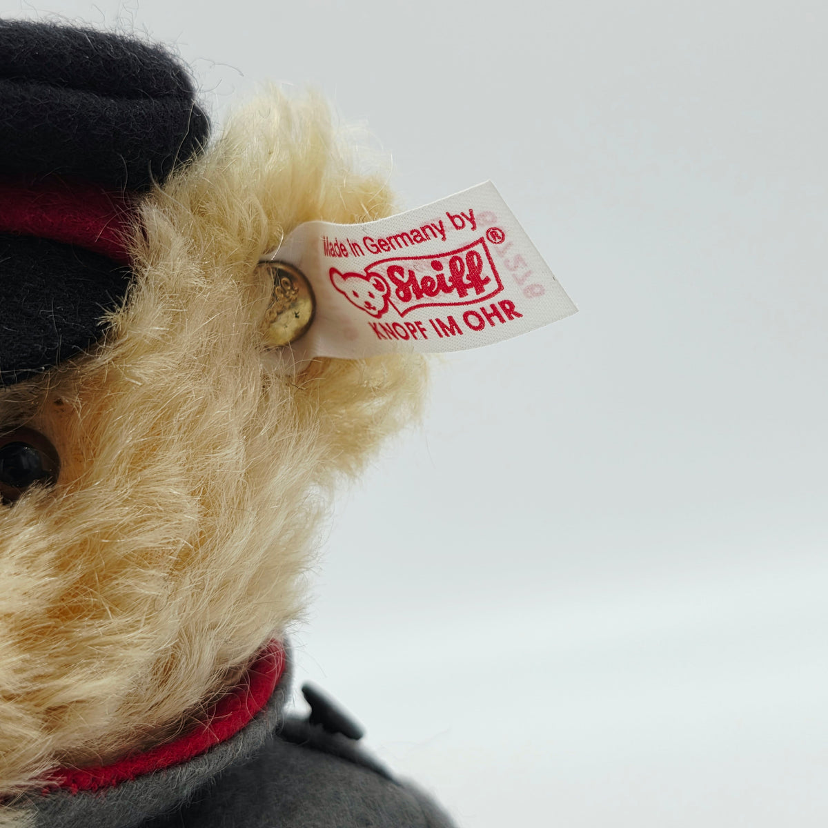 Steiff 657276 Teddybär Hauptmann von Köpenick 22 cm