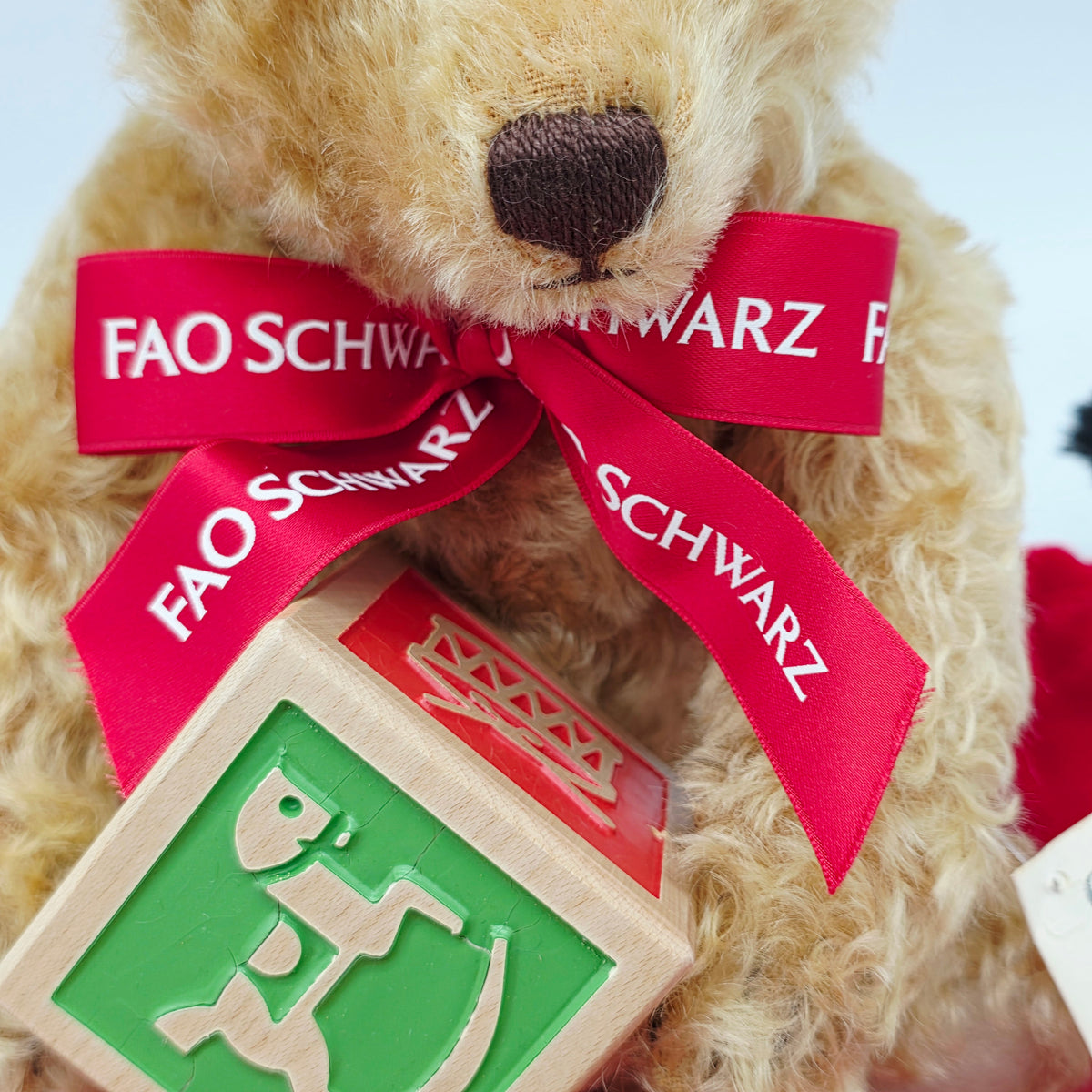 Steiff 667268 Teddybär Hugo 30 cm für FAO Schwarz limitiert