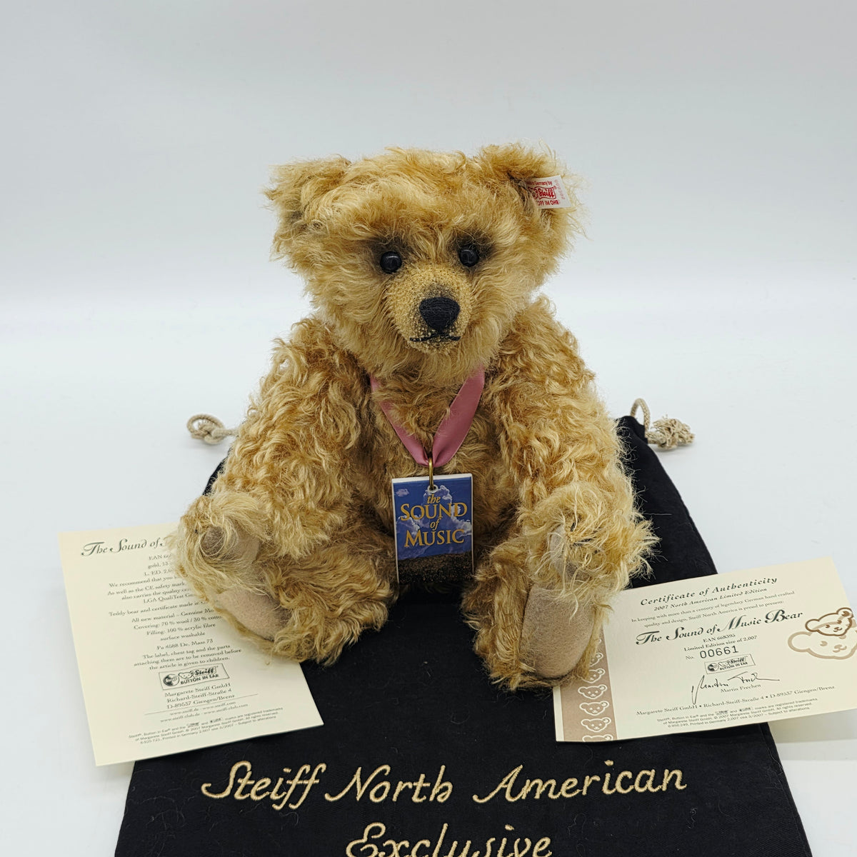 Steiff 668395 The Sound of Music Bear 33 cm Jahr 2007 limitiert