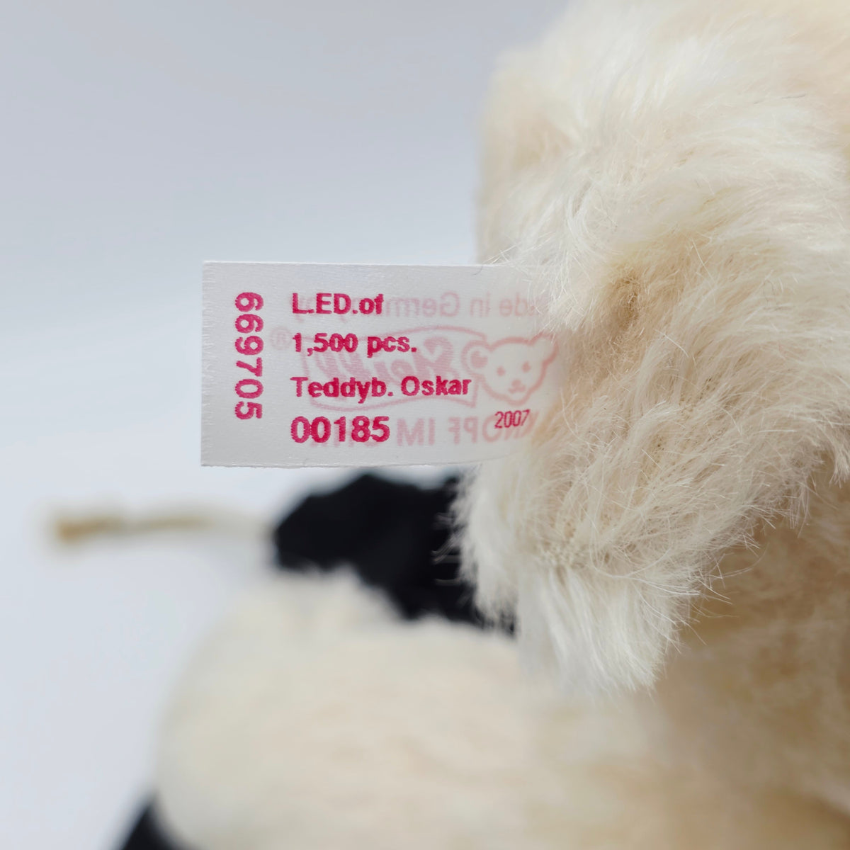 Steiff 669705 Oskar Teddybär 33 cm Jahr 2007 limitiert