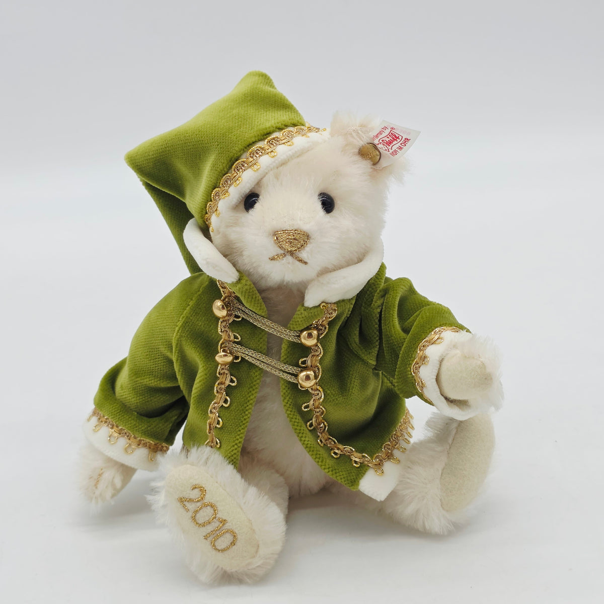 Steiff 676369 Little Santa 2010 Japan 22 cm