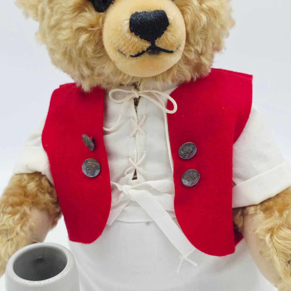 Steiff 994821 Bernhard der Postbräu Teddybär blond 34 cm